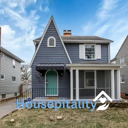 The Huron Charmer-4 Bd And Yard